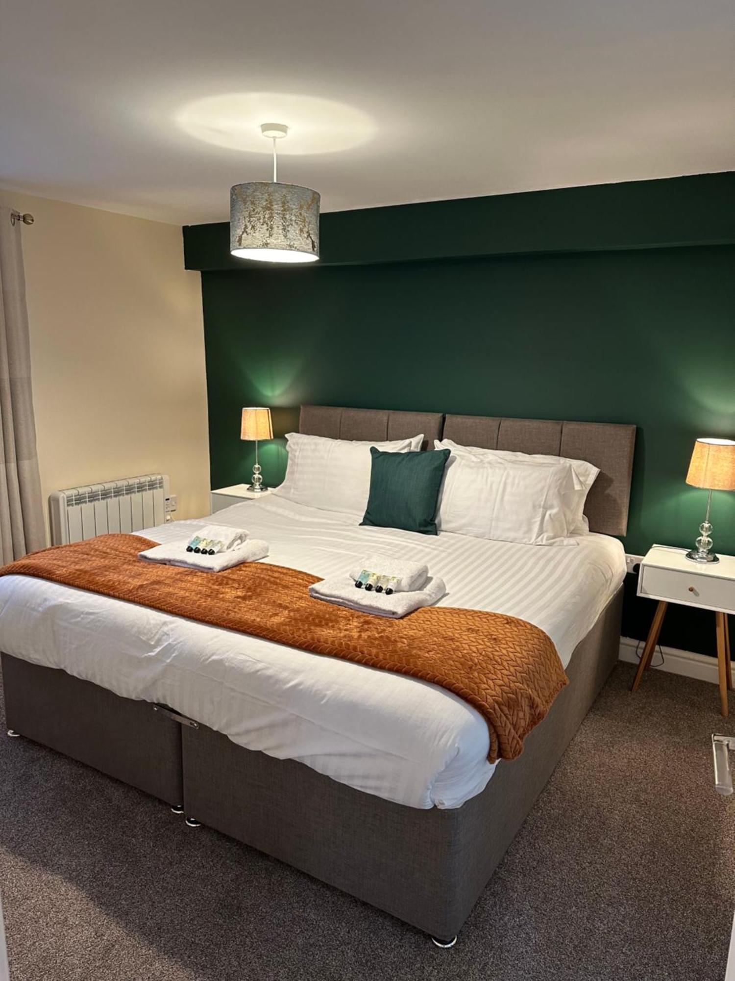 Apartamento Orange Lilly In Stroud With Free Parking Exterior foto